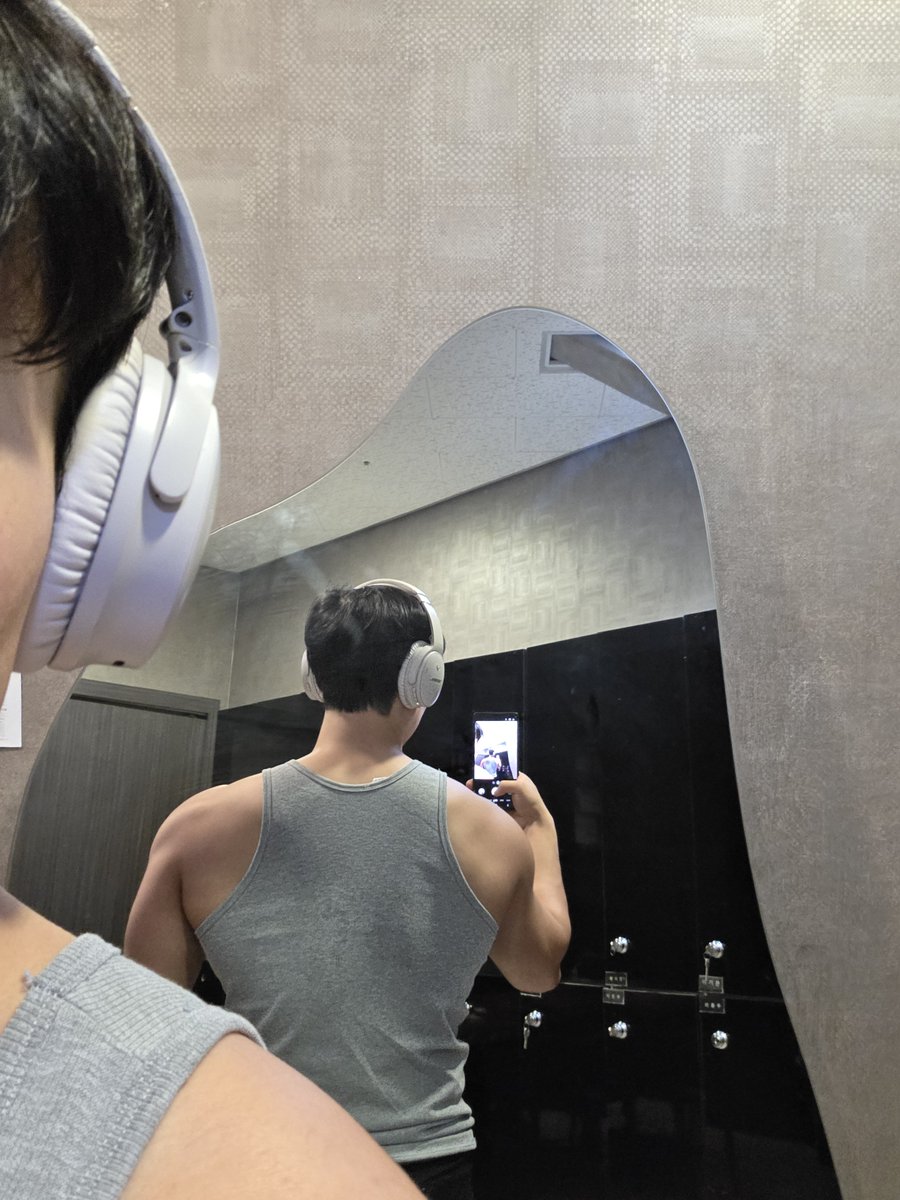 dkby1234's tweet photo. #등운동 완료 https://t.co/C5Pvp0XWj1