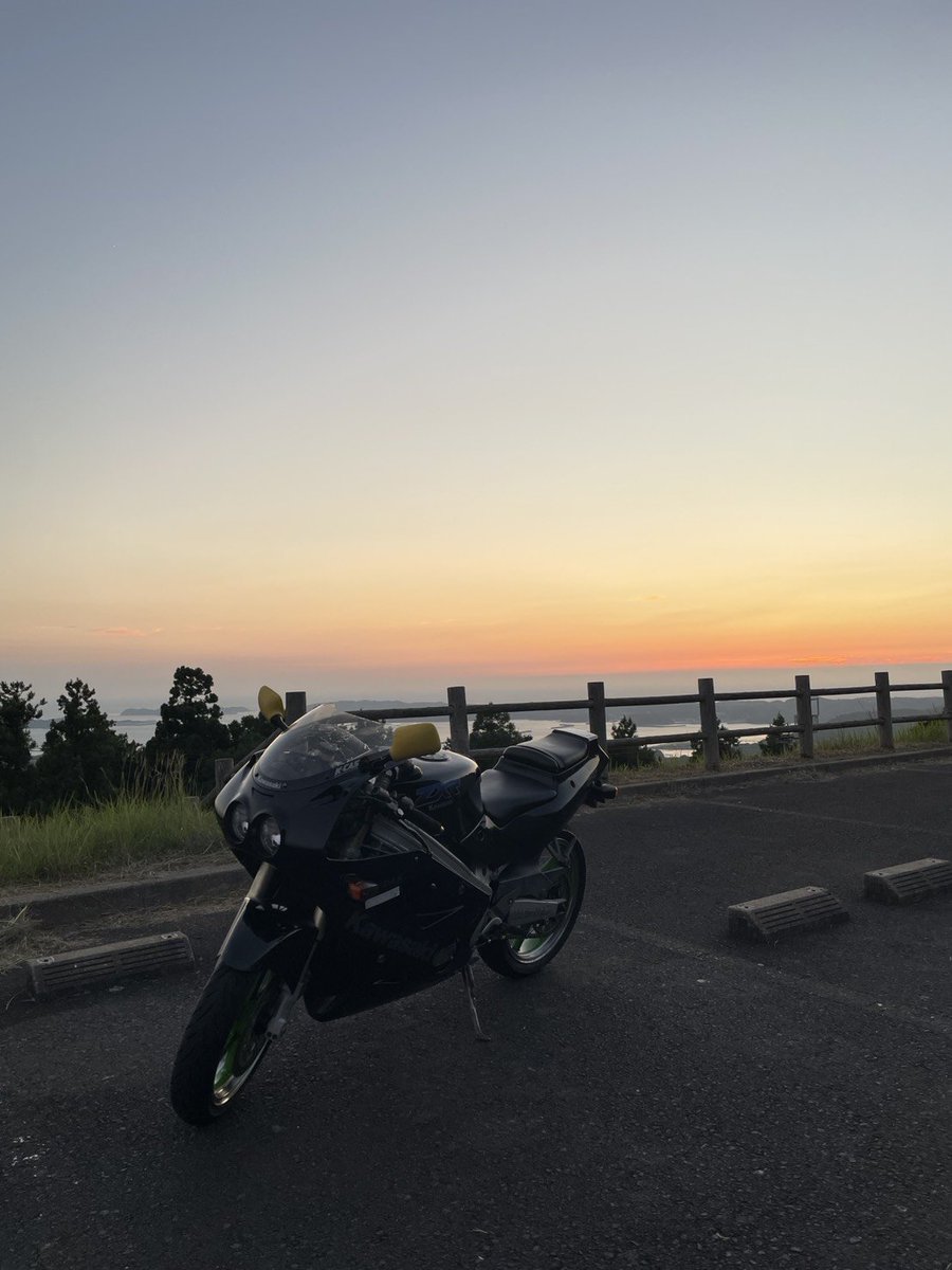 mosikaru's tweet photo. 久々　おバイク😉 https://t.co/NKhXgMfbQs