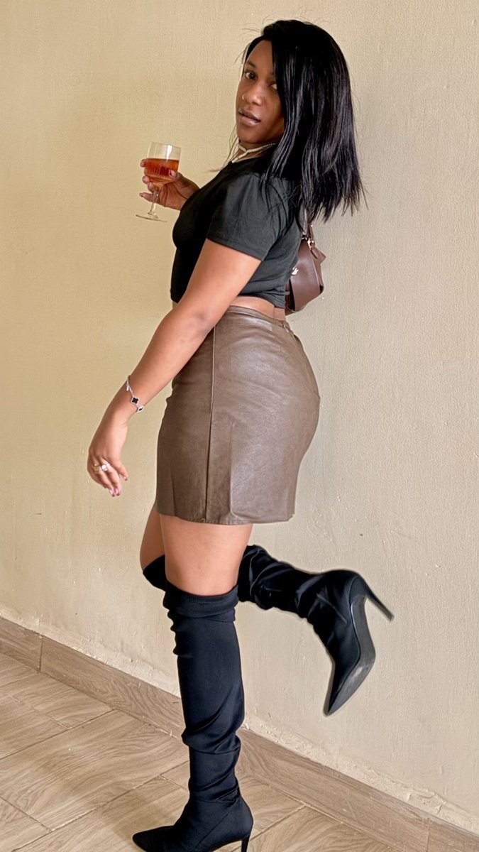 Helliieeeee's tweet photo. 🥰 https://t.co/jZinfo8UU3