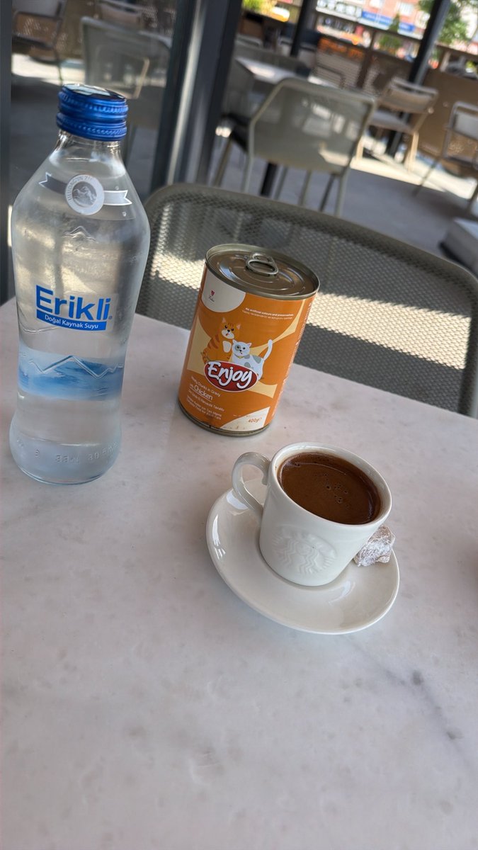 so_ahmt's tweet photo. Bir takım aktiviteler… @StarbucksTR #ankara https://t.co/uVWJglWXuq