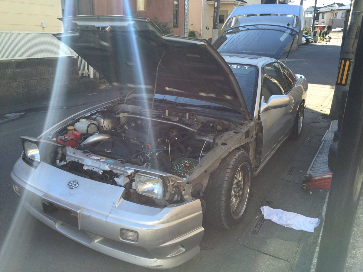 MSG_carshop's tweet photo. 10年前の写真
これ全部50万位

スポ車が高騰したら
若者は誰も買わないだろうと思ってた

でもみんな買ってるんだよな。

300〜400万のスポーツカーを買ってバリバリ走ってる令和の若者のすごくない？

平成の若者より気合い入ってるよ‼️ https://t.co/Ip3moMDtPB