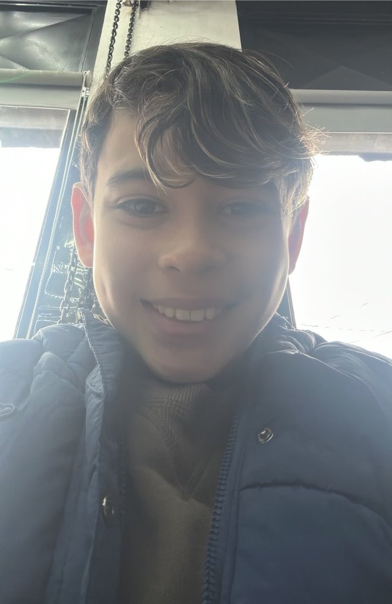 DarioDachy's tweet photo. Tu carita hoy es diferente a la que un día conocí, está cambiando. Va ser diferente Llevo todas tus caras en lo más profundo de mi corazón. Tu cara de bebé, tu cara de Niño… extraño las que fueron, adoro las que veo hoy y muero por conocer la siguiente FELIZ CUMPLEAÑOS HIJO 💙 https://t.co/UfqTVmrqcL