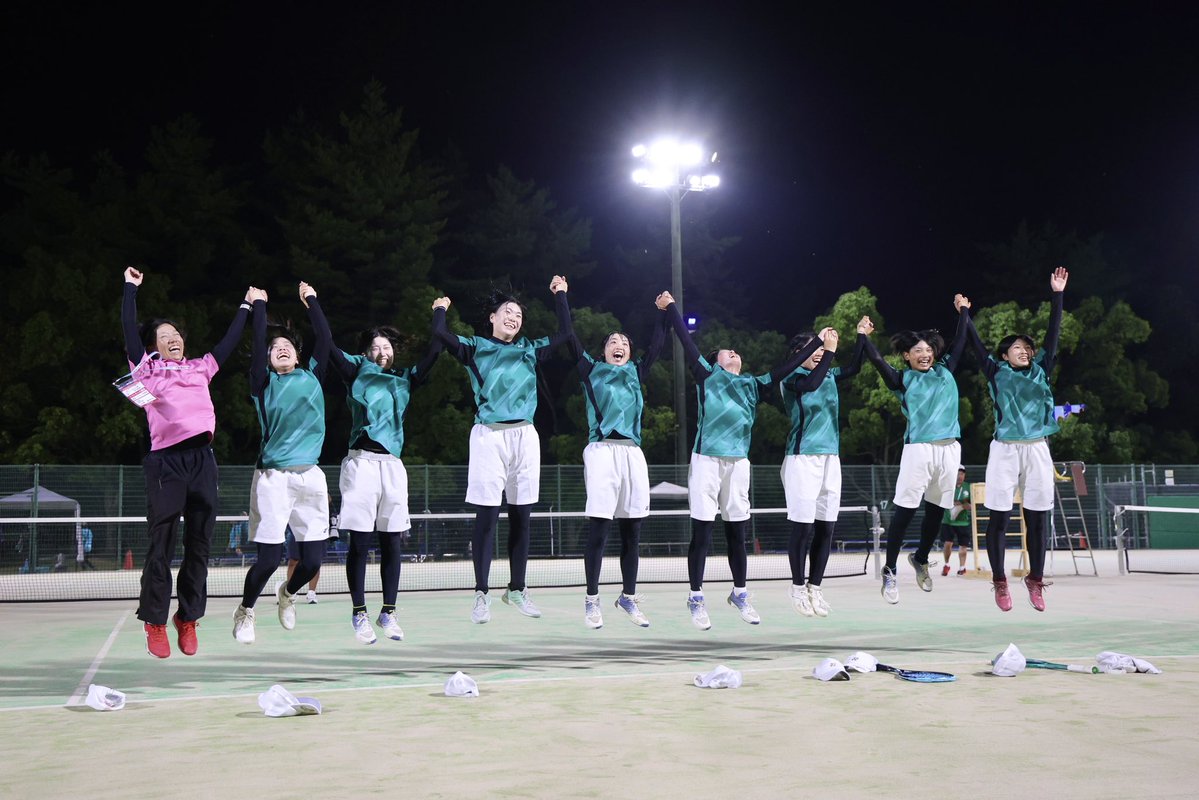 xomami_'s tweet photo. ◆京都インターハイ◆
《決勝》
宮崎商業（宮崎県）0-②須磨学園（兵庫県）
甲斐・山口1-2 竹村・三村
瀬戸口・水谷 1-④ 金井・横田
三枝・結城 1-④ 竹平・野中

須磨学園が悲願のインターハイ団体初優勝！！！ https://t.co/sQThYMuhxp