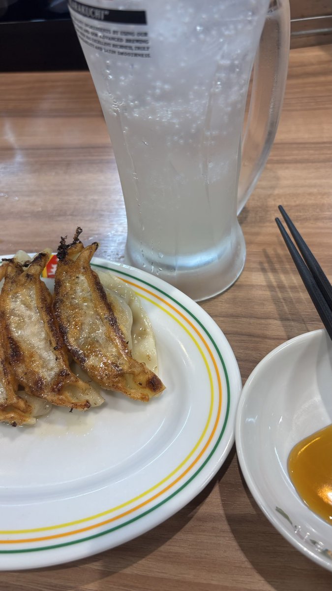 けんちろ tweet media