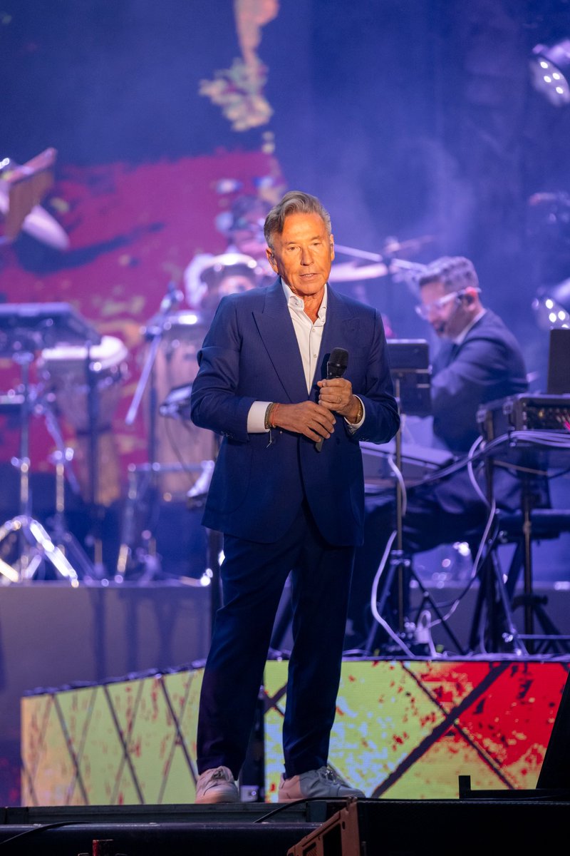 montanertwiter's tweet photo. Feliz semana. Esta semana vuelve #ElUltimoRegreso… #Barranquilla mi vida, voy a ti… #Colombia https://t.co/jEMZWQ1OZE