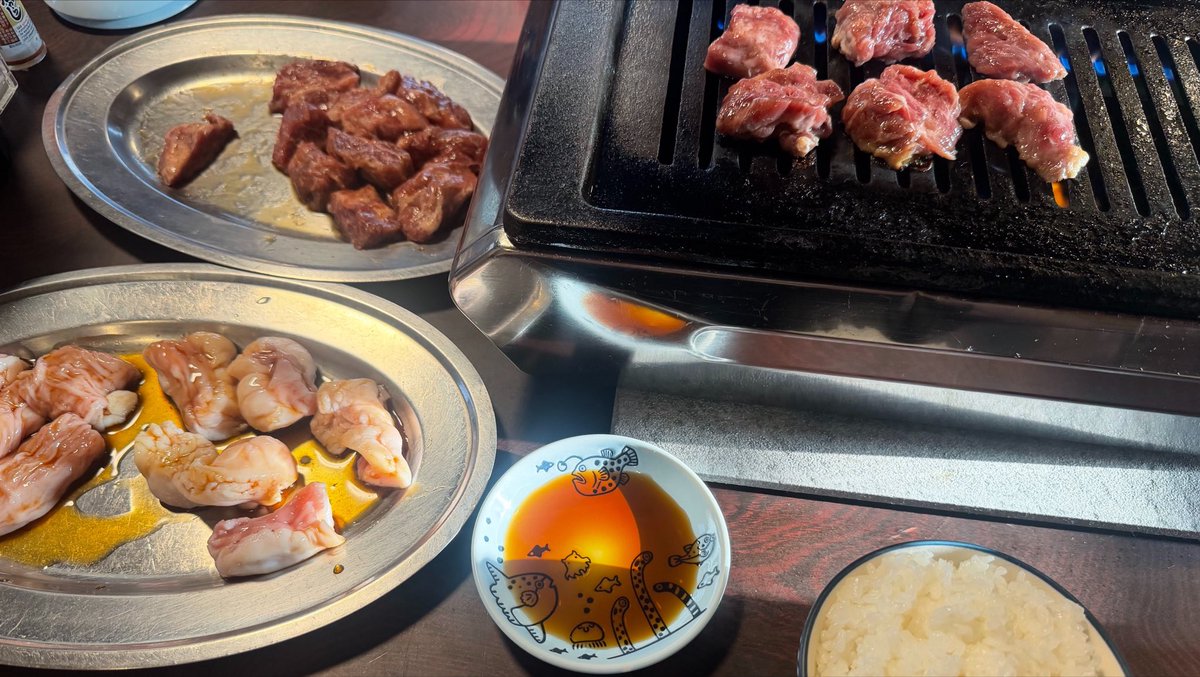 kkyakyal's tweet photo. 역시 행복하기 위해선 맛난거 먹는 게 최고임✨✨ https://t.co/7p6LYTJZ2k