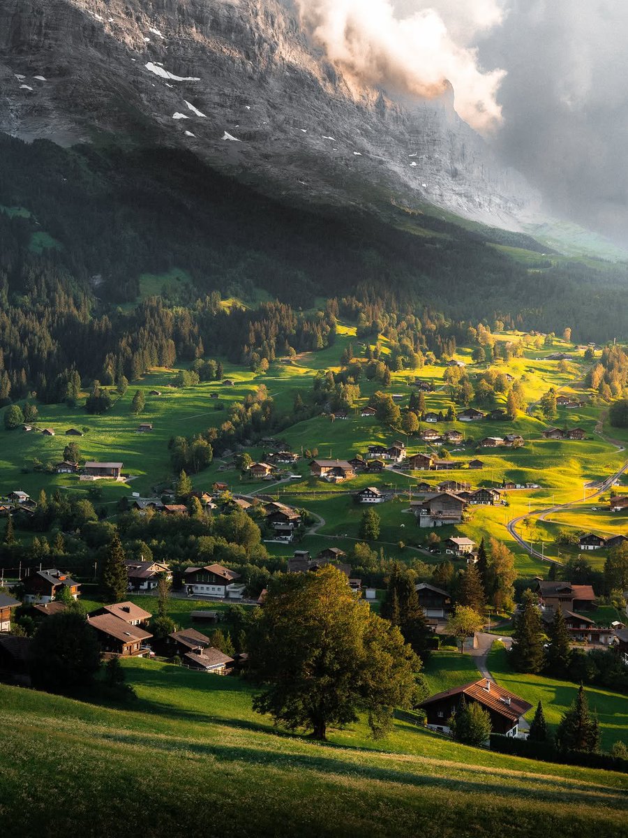 worldclick56's tweet photo. Switzerland 🇨🇭 https://t.co/OpJ2mMVE83