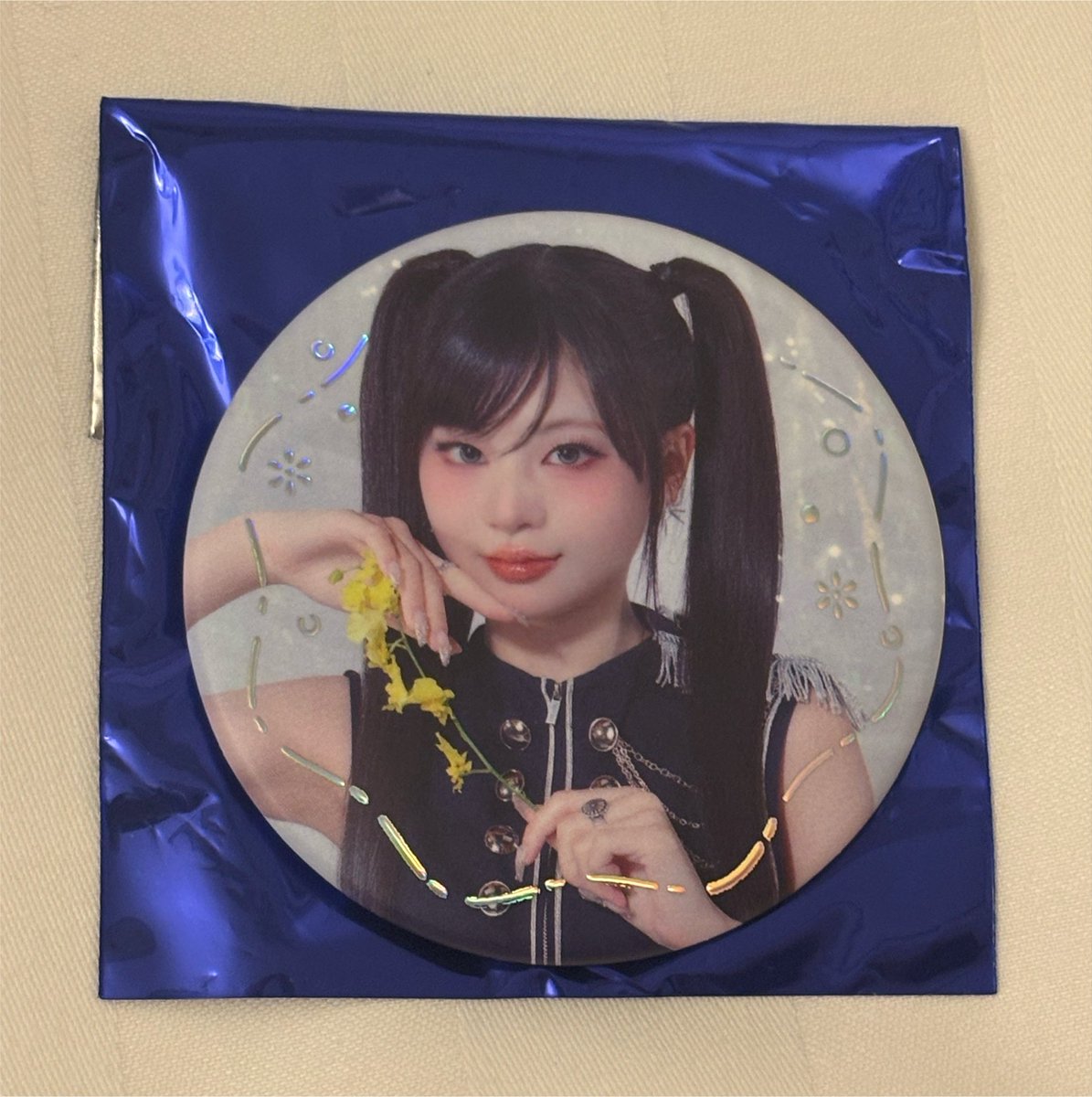 i_mk59's tweet photo. 【交換・郵送】ミーアイ ME:I  缶バッジ

譲：画像1枚目  村上 璃杏
求：画像2枚目  村上 璃杏

地方住みのため郵送交換📮
検索からでもお気軽にお声がけください。
#ME_I交換   #ME_I_交換  #ME_I_WAY https://t.co/xdpr5Dfjfd