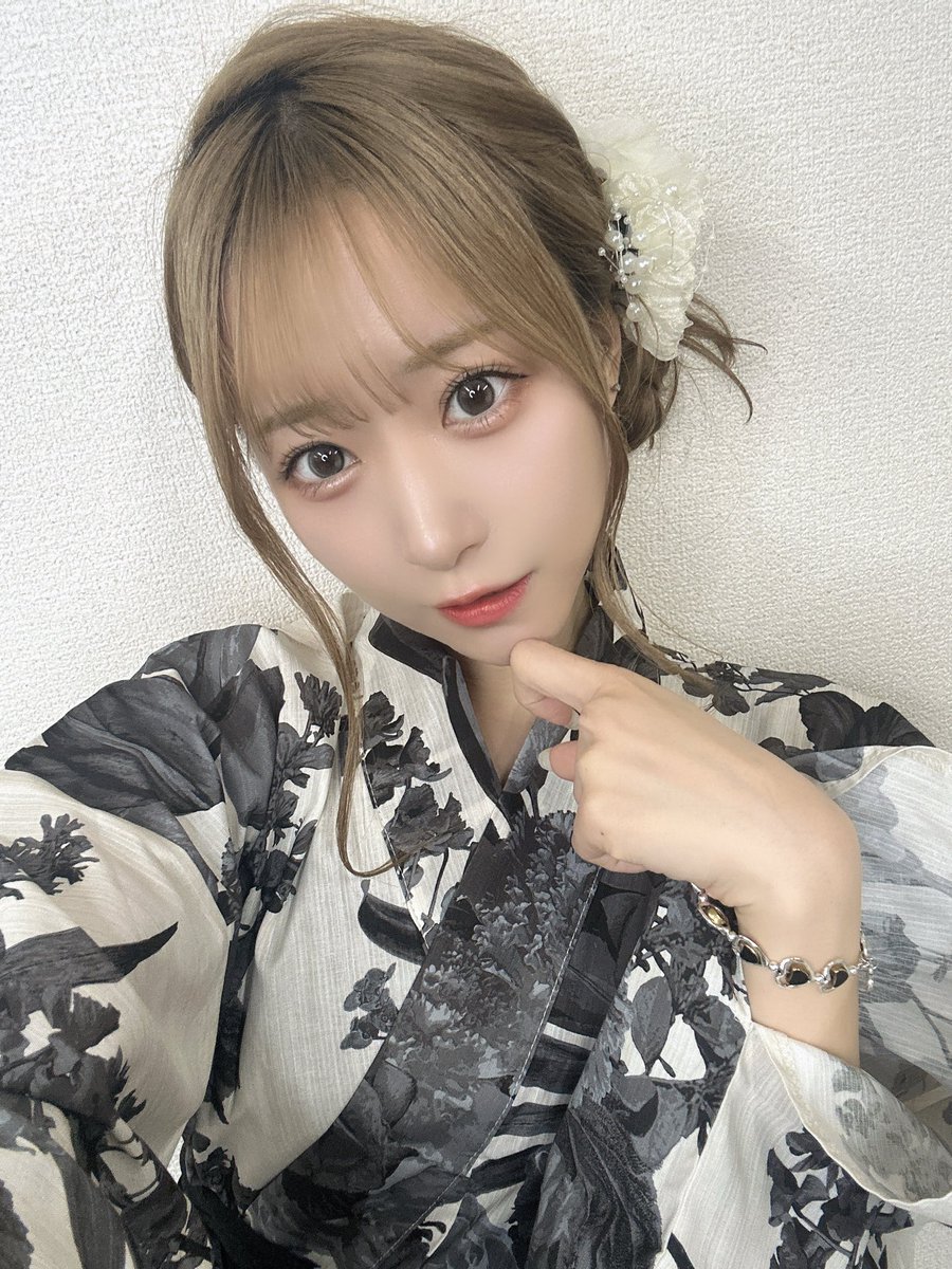 akh_klkl's tweet photo. 浴衣🖤₊ ⊹ᯓ https://t.co/4W4t8n4PER
