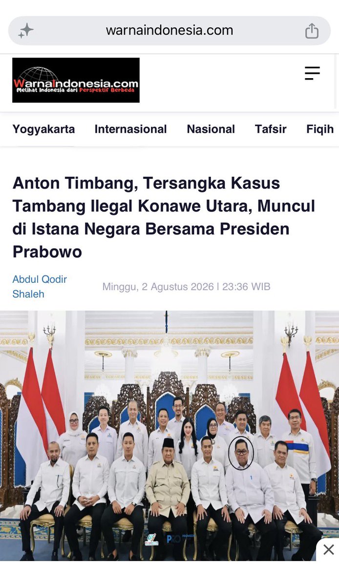 LambeSahamjja's tweet photo. prabowo : saya akan kejar korupsi sampe ke antartikaa

lah itu ada koruptor udah jadi tersangka di samping diaa njirrr🫵 https://t.co/S0rxobUrbo