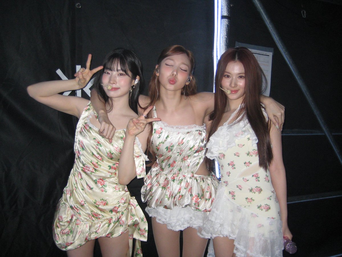 9wiceupdates's tweet photo. [NY🐰] 260803 1:46pm KST

“Here are some NaSaDa pics” https://t.co/oqvTMXRXjw