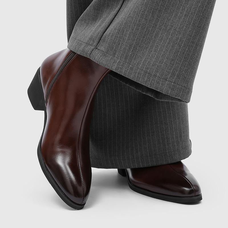 kabiruofkbr's tweet photo. The Heeled Leather Split Ankle Boot Available in store

💰 Price: 85,000 NGN
👟 Sizes: 40-46

DM to secure your pair

Order via:
+234 815 339 5942 

Join KBR community for daily updates:
https://t.co/xsgH902UD9… https://t.co/lXABRY7UYG