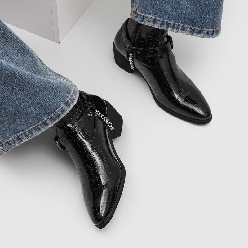 kabiruofkbr's tweet photo. The Heeled Leather Split Ankle Boot Available in store

💰 Price: 85,000 NGN
👟 Sizes: 40-46

DM to secure your pair

Order via:
+234 815 339 5942 

Join KBR community for daily updates:
https://t.co/xsgH902UD9… https://t.co/lXABRY7UYG
