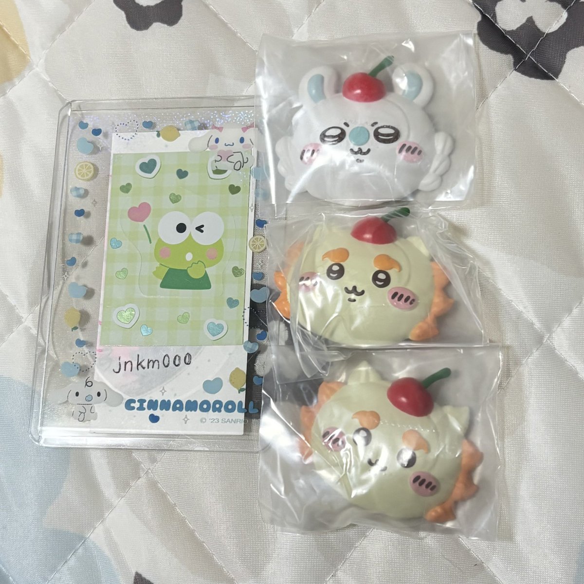 jnkm000's tweet photo. ちいかわ ホイップマグ 交換

譲 》 モモンガ、シーサー
求 》ちいかわ、古本屋(カニ)

郵送での交換🕊
纏めてだとありがたいです。

梅田、徳島イオンでタイミング合えば手渡し可能です◎
気軽にお声がけください。 https://t.co/0ofLjHn6jZ