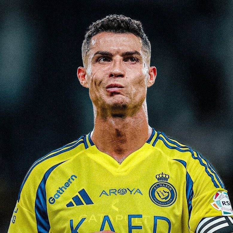 CristianoXtra_'s tweet photo. 🚨🎙️Sergio Ramos on Ronaldo :

“I wouldn't have let Cristiano leave Real Madrid if I were the president.” https://t.co/36CdQZfaFc