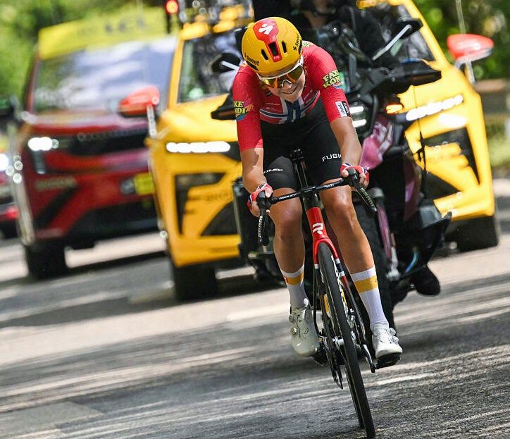 velovelovelo__ tweet picture