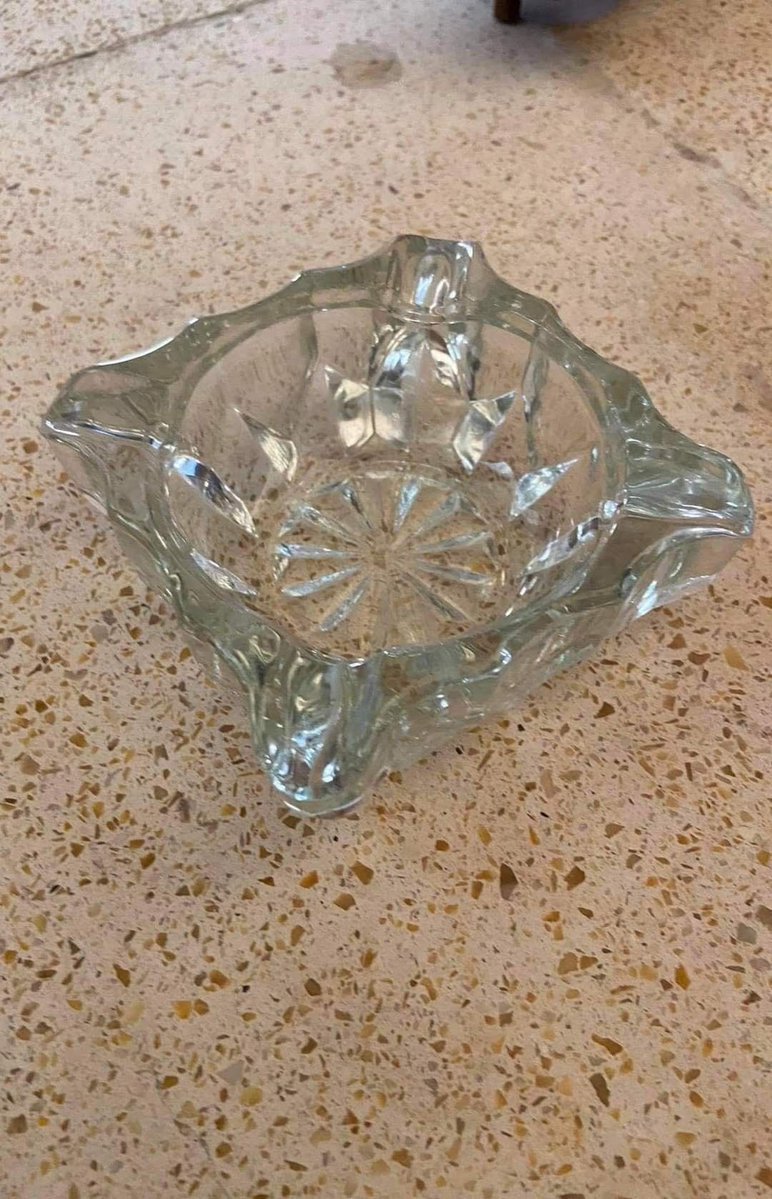 LandLover56's tweet photo. What the heck is this glass item used for? https://t.co/MqDqzMxz9t