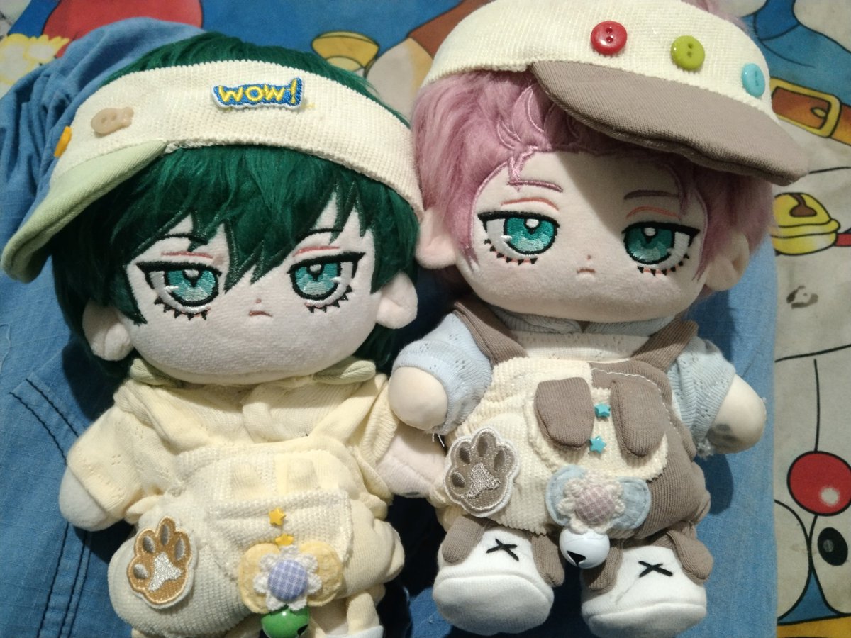 xitoshisae's tweet photo. ehehe akhirnya sae ada temennya 💕 thanks kak @ByFlydarl udah menuhin gamonku 😭💕 next kl ada duit beli yg much more better https://t.co/pu4M5TvGAy