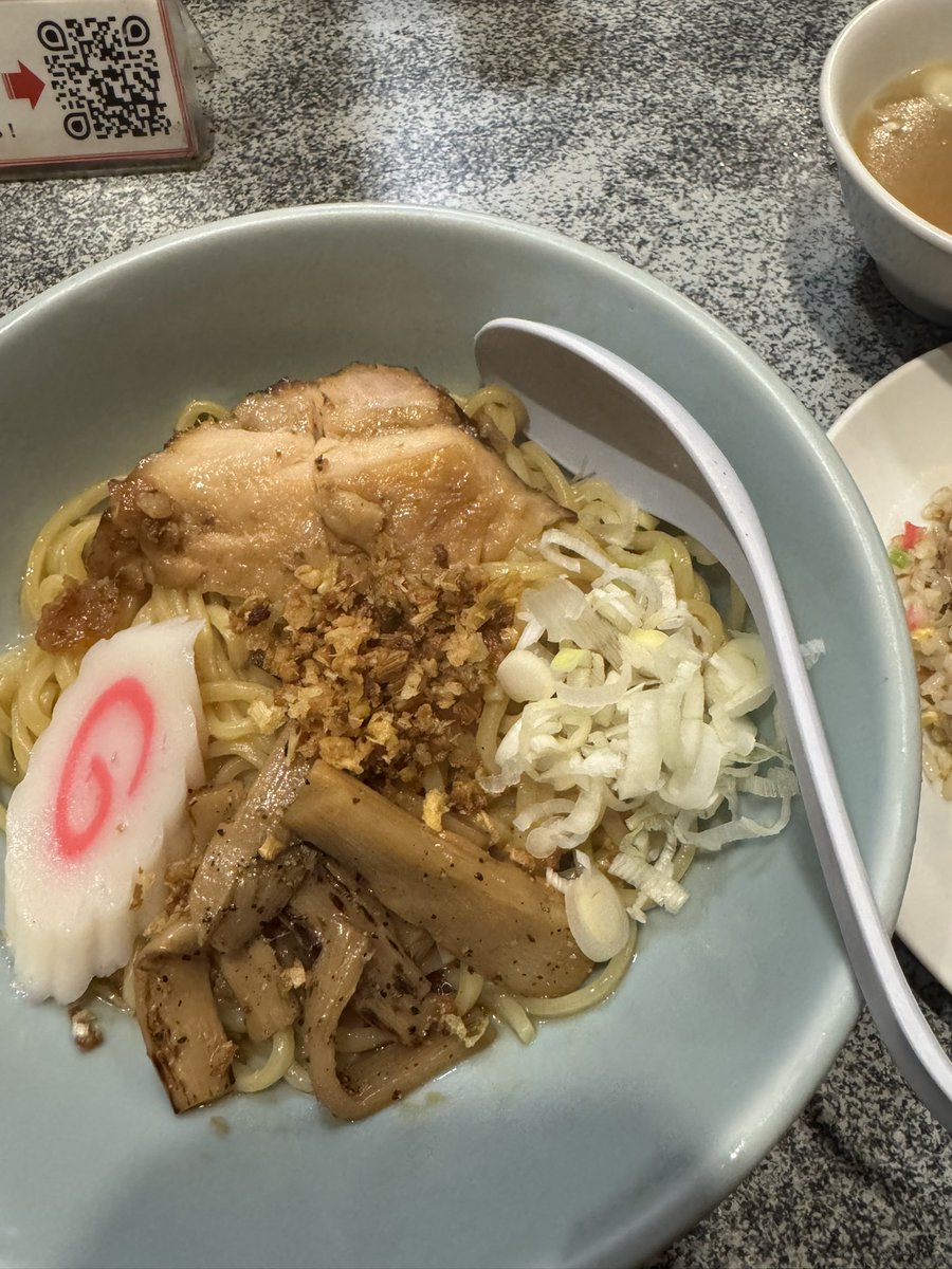 RoyYOR61's tweet photo. 数年振りに食べに来れた https://t.co/yaI59Z3GhK