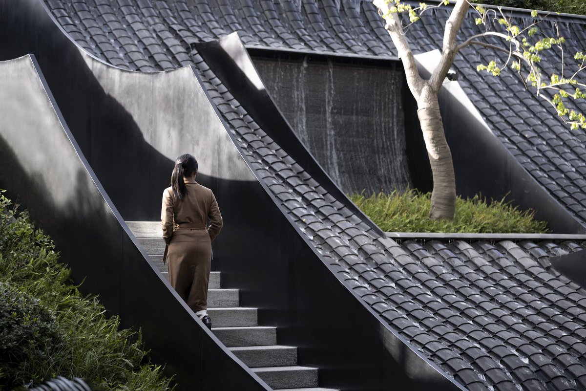 parametricarch's tweet photo. 🏡 AN Villa by T.R.O.P: terrains + open space https://t.co/bEUASHzlyJ