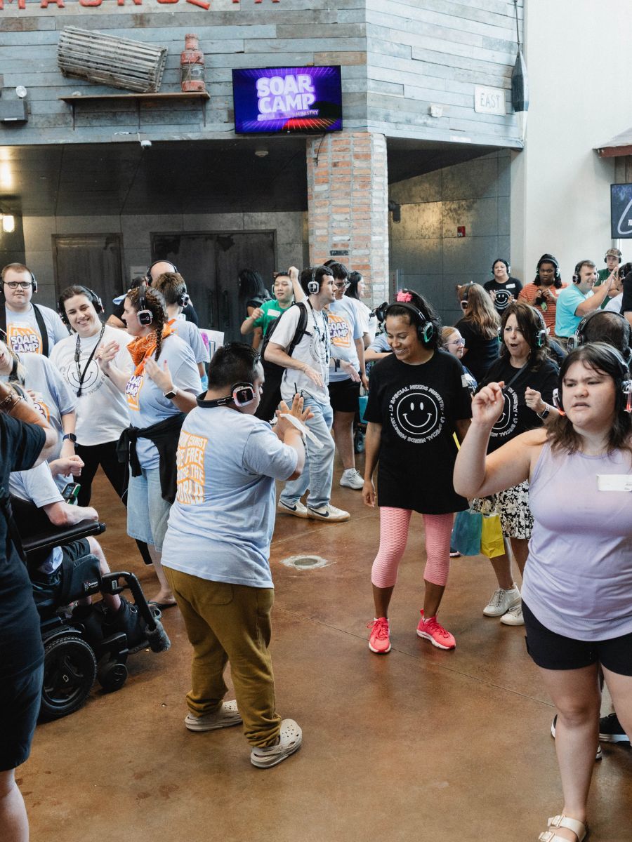 lpconnect's tweet photo. For three days, SOAR Camp was the most joyful place in Texas. A talent show. Silent disco. Music therapy. AND an ARMY of Lakepointe volunteers loving on our community with special needs. The love of Jesus was so evident through every moment and every presentation of the gospel! https://t.co/VXXLXyKcPe