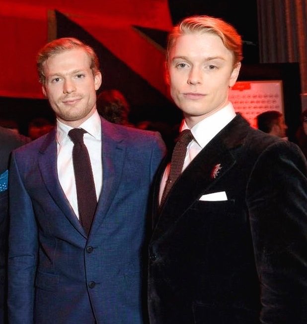 theringsofbower's tweet photo. omg gwayne hightower and lestat de lioncourt https://t.co/U0szj9cfif
