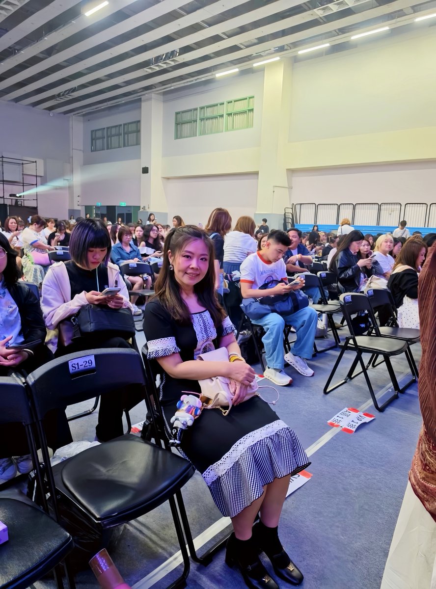 thin_yu_naing's tweet photo. I got the chance to meet the whole family🥰
GeminiFourth started their career at the age of 15.Even they are young ,they worked so hard  so much.
I supported them from far away and now they are about to 22 years old.
Now i can join most of your event @tawattannn
I will support you as much as i can.
GeminiFourth FanMeeting in Taiwan.
📍NTU Taipie

#GeminiFourthFMinTaipei2026
#GeminiFourth
#Gemini_NT
#Fourthnattawat
#เจีมีนนี
#โฟร์ทณัฐวรรธนน