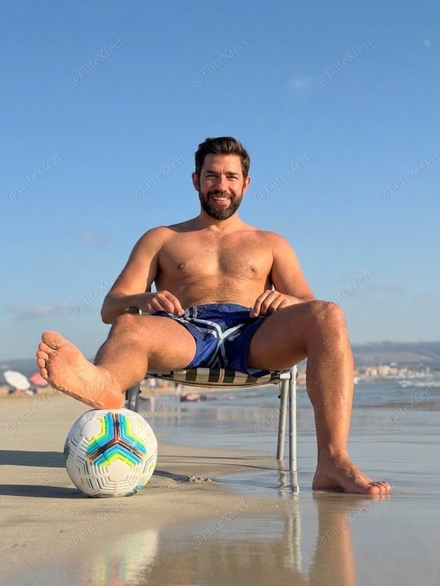 EliteXfeet's tweet photo. John Krasinski https://t.co/ftKL0dBvcl