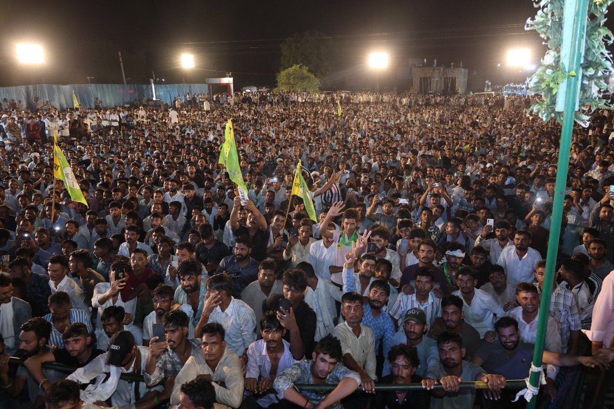hanumanbeniwal's tweet photo. RLP कार्यालय उद्घाटन व तेजा गायन @ ताल छापर,जिला चुरू 
#RLP #Churu https://t.co/cBW7u0Em5I