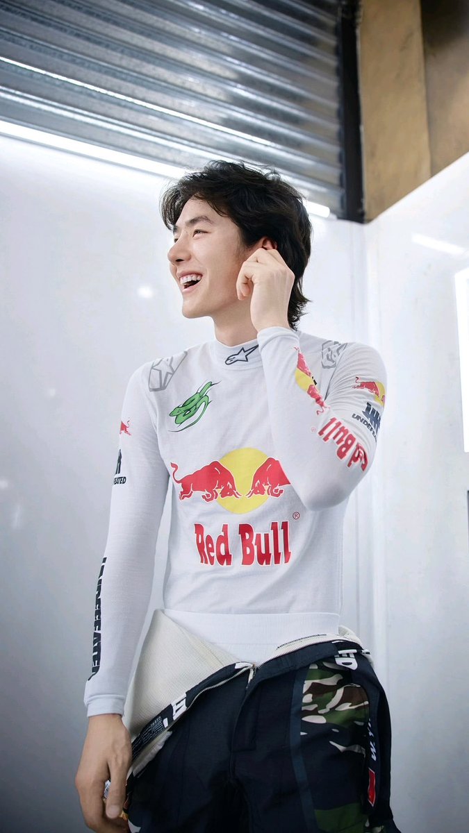 supervanilla85's tweet photo. เวลาฮีเอิ้กอ้ากนี่มันน่ารักจีงๆ https://t.co/u46AeH3IPW