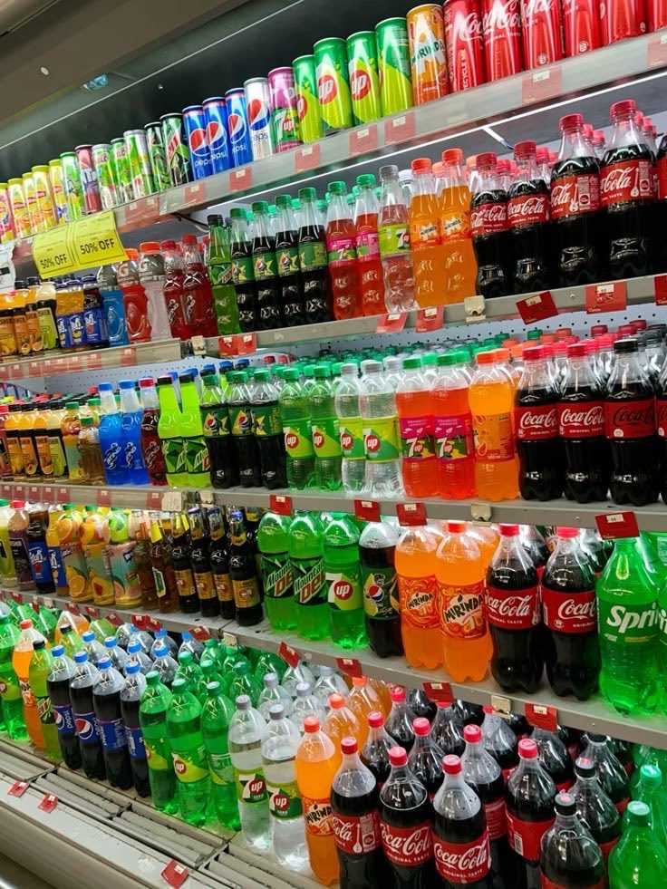 Estoico14X's tweet photo. Alimentos que tienes que evitar para NO acumular grasa corporal

1- Refrescos de todo tipo https://t.co/ac6LJ3J8tT