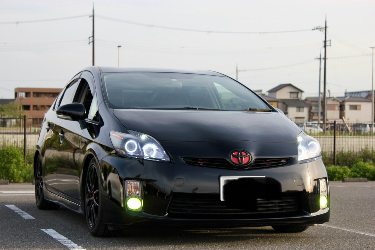 soft_peachcream's tweet photo. ここの垢は趣味垢にしよ🚗 https://t.co/MwU6nemD5x