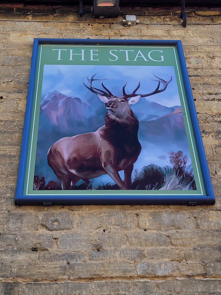 danielrbates82's tweet photo. 📍The Stag Inn, Barkston, Lincolnshire
Drink: Sunchaser Golden Ale by Everards.
Pub number 901 visited since 16th August 2021.
My pub review: https://t.co/iapYc2QS1m
#pub #bars #beer #beers #ale #beerlover #beerlovers #craftbeer #craftbeerlover #craftbeerlife https://t.co/6K3czLOroV