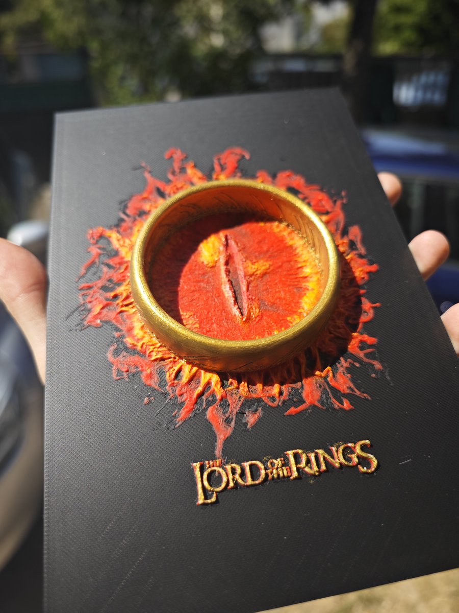 Darkvaduck's tweet photo. Impression 3D du jour ⭕
Une impression murale dans l'univers du seigneur des anneaux ! 
3h d'impression 🕒

3D print by @ApexEvoniia
Made W/@BambulabGlobal

#LOTR #lordoftherings #3Dprint https://t.co/az5eKRawbe