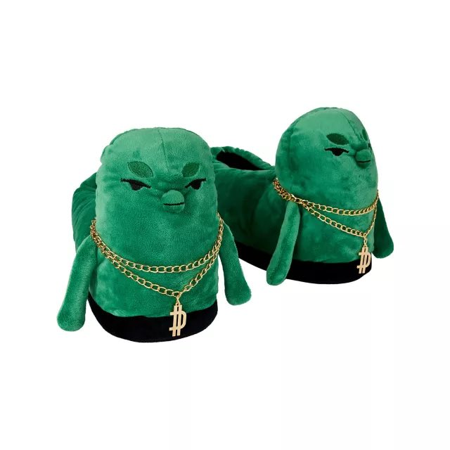BackersGamesF's tweet photo. NEW SPIRITHALLOWEEN x FORTNITE MERCH

Youth Dill Chain Slippers ($29.99)
--> https://t.co/NkELEtTViL

#Fortnite | Spotted @Be11atrix12 https://t.co/E3ph1bjc7k