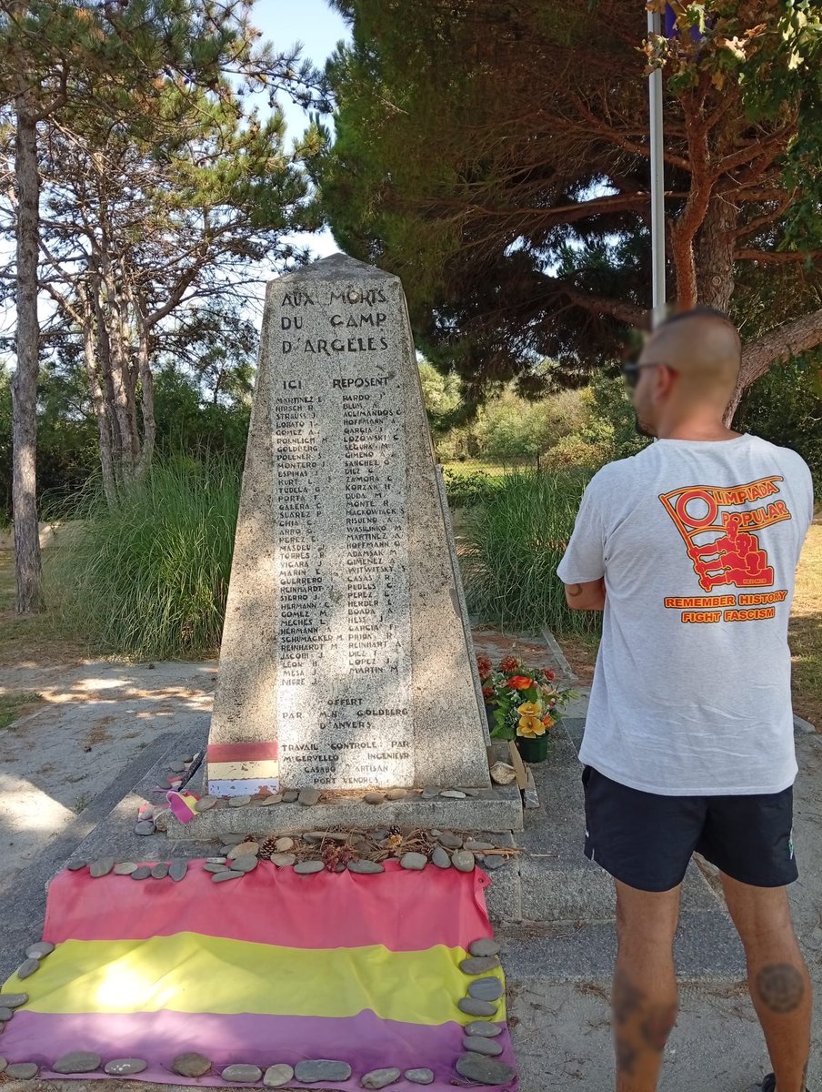 RedMobRB's tweet photo. 📍Argelès-sur-Mer

#guerracivilespañola #republicaespañola #antifascismo #memoriahistórica #NoPasaran #antifa https://t.co/oYFSMY58JS