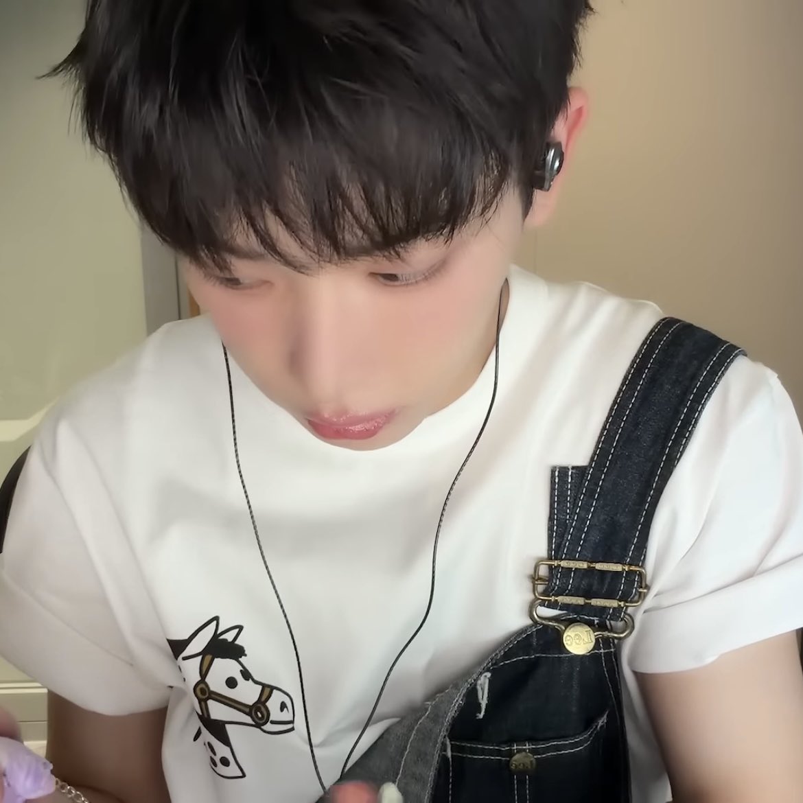 chii3nin's tweet photo. 왕자님주딩이엄청뚱쭝 ㅠ https://t.co/1EF5nkUHwl