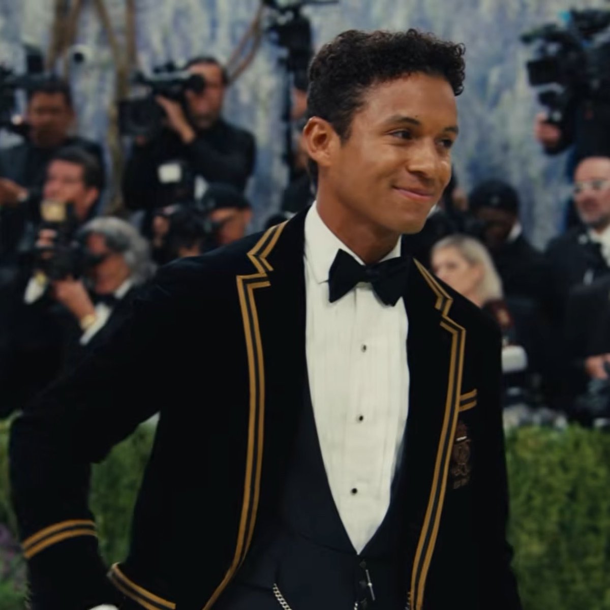 offtheliv's tweet photo. This guys been casted for ANOTHER movie role, never doubt Jaafar again! https://t.co/Z726Cvjodn