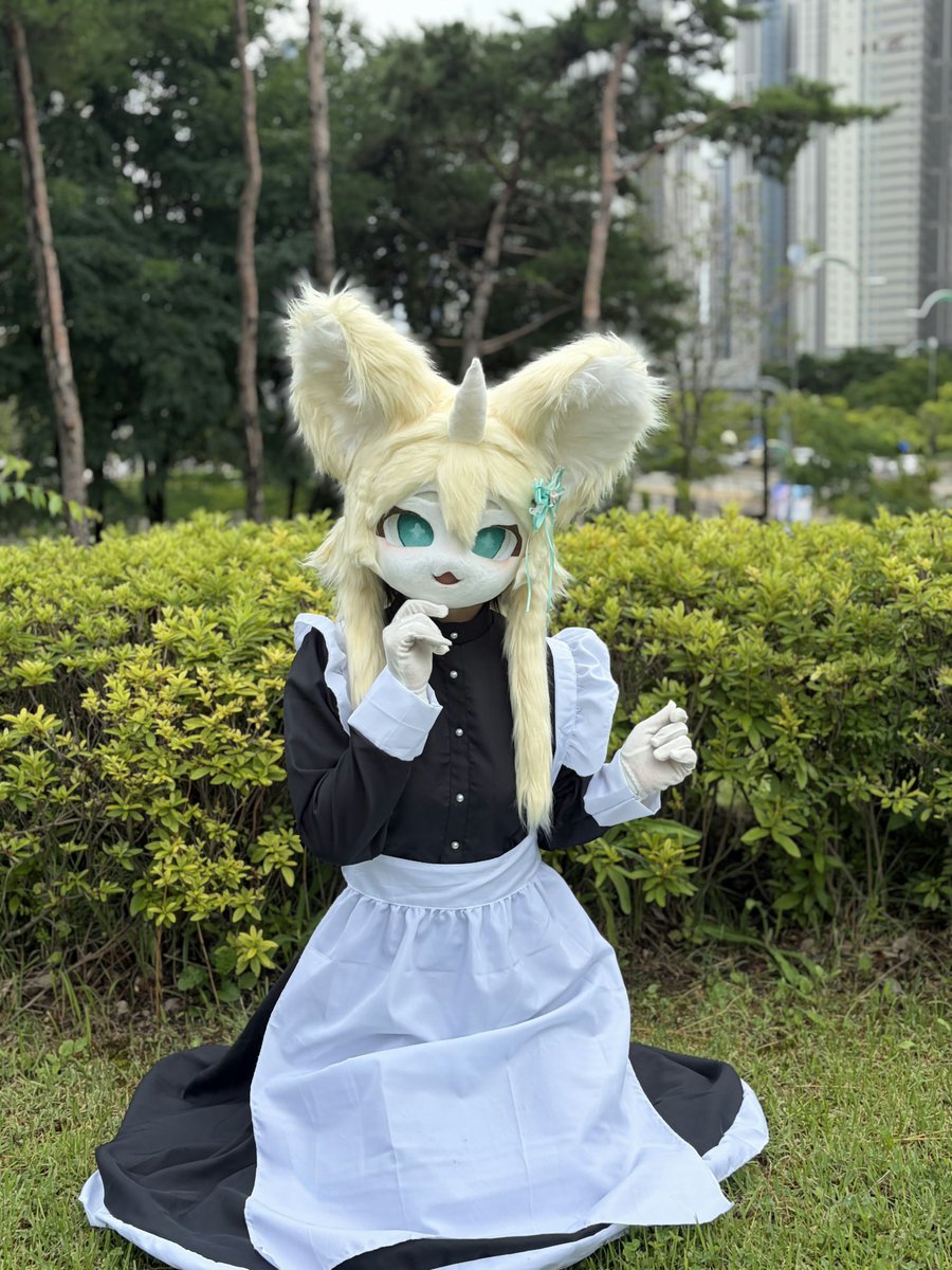 _shins10's tweet photo. 잠시 휴식 중 ✨️

#FursuitEveryday 
#Fursuit https://t.co/jW8wguJLgg