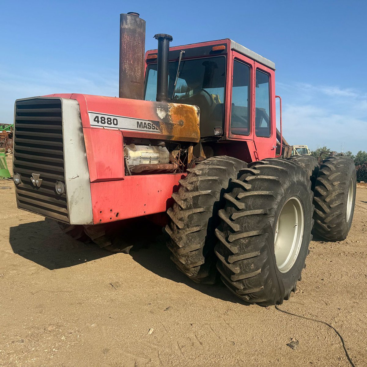 AllStatesAg's tweet photo. This Massey Ferguson 4880 Tractor just arrived at our Salem, SD salvage yard. If you need parts from this Tractor or any other, please call us at 877-530-4010. #MasseyFerguson #Tractor #allstatesag #partsasap https://t.co/w30ikUdBOR https://t.co/qZS7ea2O9U