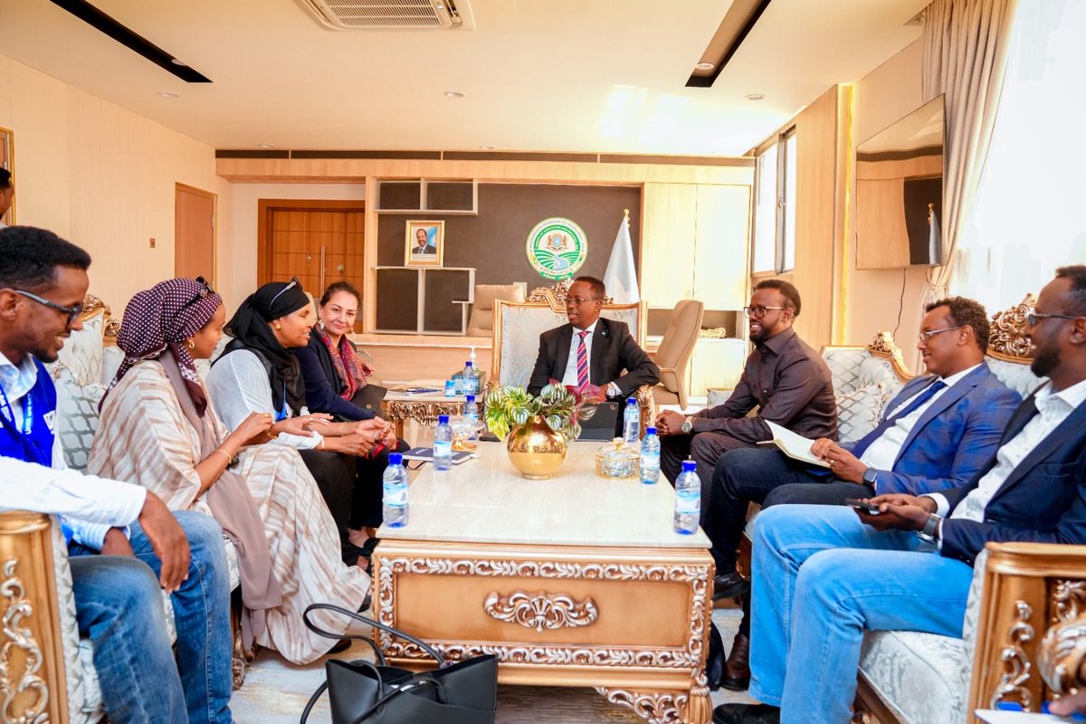 Hon_Maareeye's tweet photo. I honored to welcome and meet with Ms. Reena Ghelani, CEO of Plan International, and Ms. Sadia Allin, Somalia Country Director at the Ministry of Agriculture HQ to discuss improving collaboration between our two institutions on Somalis Agricultural and Food security issues, Climate change challenges, and to protect Somali farmers and vulnerable communities