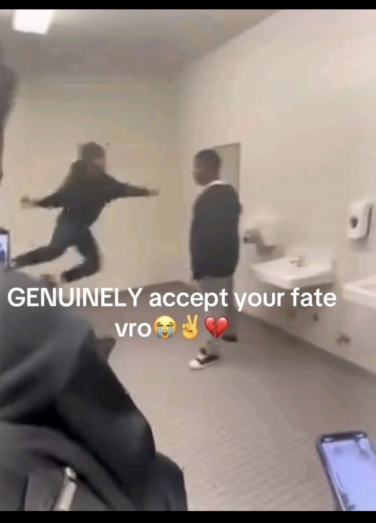 oocscreenshots_'s tweet photo. https://t.co/MfzR584otJ