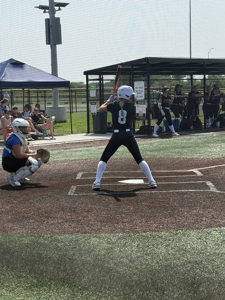 NEGold2011s's tweet photo. ⭐️Freshman State!⭐️
Congratulations to our players that competed over the weekend with their schools! Lots of great moments in the circle and offensively! 
Great start, let’s see what else is in store for our girls!💪🏼
@KendyllStine3 @HalleRech @julianseverson7 @Loganurban1409 https://t.co/uqYK0lhPa2