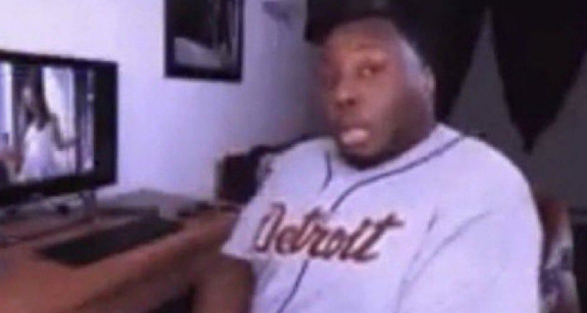 jbvancarthen's tweet photo. together…broken up…we not abandoning our clients. idk what else to tell yall. we told yall this shit is for eternity!!! #STAYMAD https://t.co/ZpfR9IZHOa