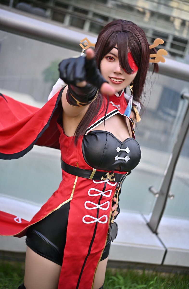 rinoreus0819's tweet photo. 原神 Cosplay
character 北斗
📸@prrr365 

________さぁ、出港だ！！！！________

 #コスサミ2026 https://t.co/um5KVlBIQP