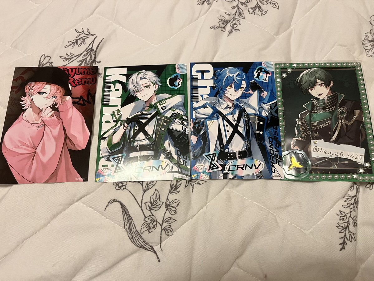 kaigetu2525's tweet photo. まとめて買取ってくれる方探してます
#クロノヴァグッズ買取 https://t.co/yrBWi0rG2Q