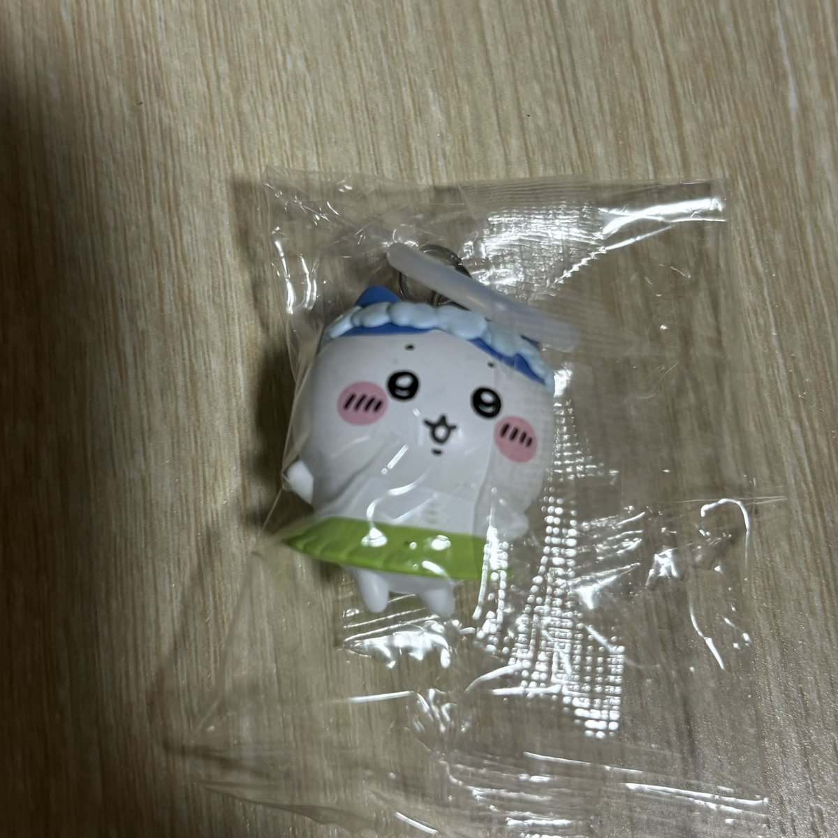 olaf8_10's tweet photo. @taitaikinkuma コメント失礼します！
ハチワレ持っていますが交換可能でしょうか？
大阪住みで手渡し可能です😊 https://t.co/yfTZjvxXwZ