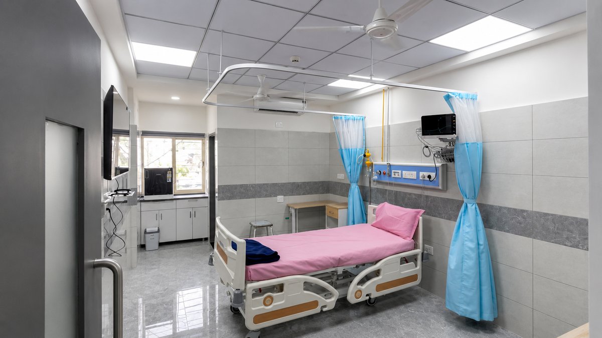 Hanumant_hos's tweet photo. New deluxe and special wards are operational at Hanumant Hospital.
#hanumanthospitalmahuva #Pidilite #NABH #deluxeward #SDMmahuva #healthcare #doctor #service #multispecialityhospital #visitingdoctor #weeklydoctor #mahuva #bhavnagar https://t.co/glt4WjV6hW