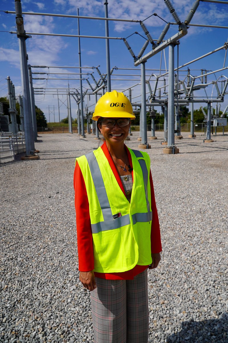 DOEelectricity's tweet photo. Making Oklahoma affordable and reliable Again! ⚡️

With a $50M grant from DOE and partnership with @OGandE, Oklahoma will save over $17M in outage costs annually and reduce outages for more than 90,000 Oklahomans in the Sooner State! https://t.co/PwBjWLq4gv