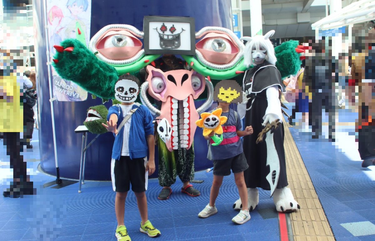 Panda96neko's tweet photo. UNDERTALE

サンズ/フリスク
アズリエル/オメガフラウィー

毎年お声がけしてもらって写真撮って頂けて本当に嬉しいです！
いつもありがとうございます😭😭😭

📸@araragoriraさん

#コスサミ
#コスサミ2026 https://t.co/9SjopDPFnt
